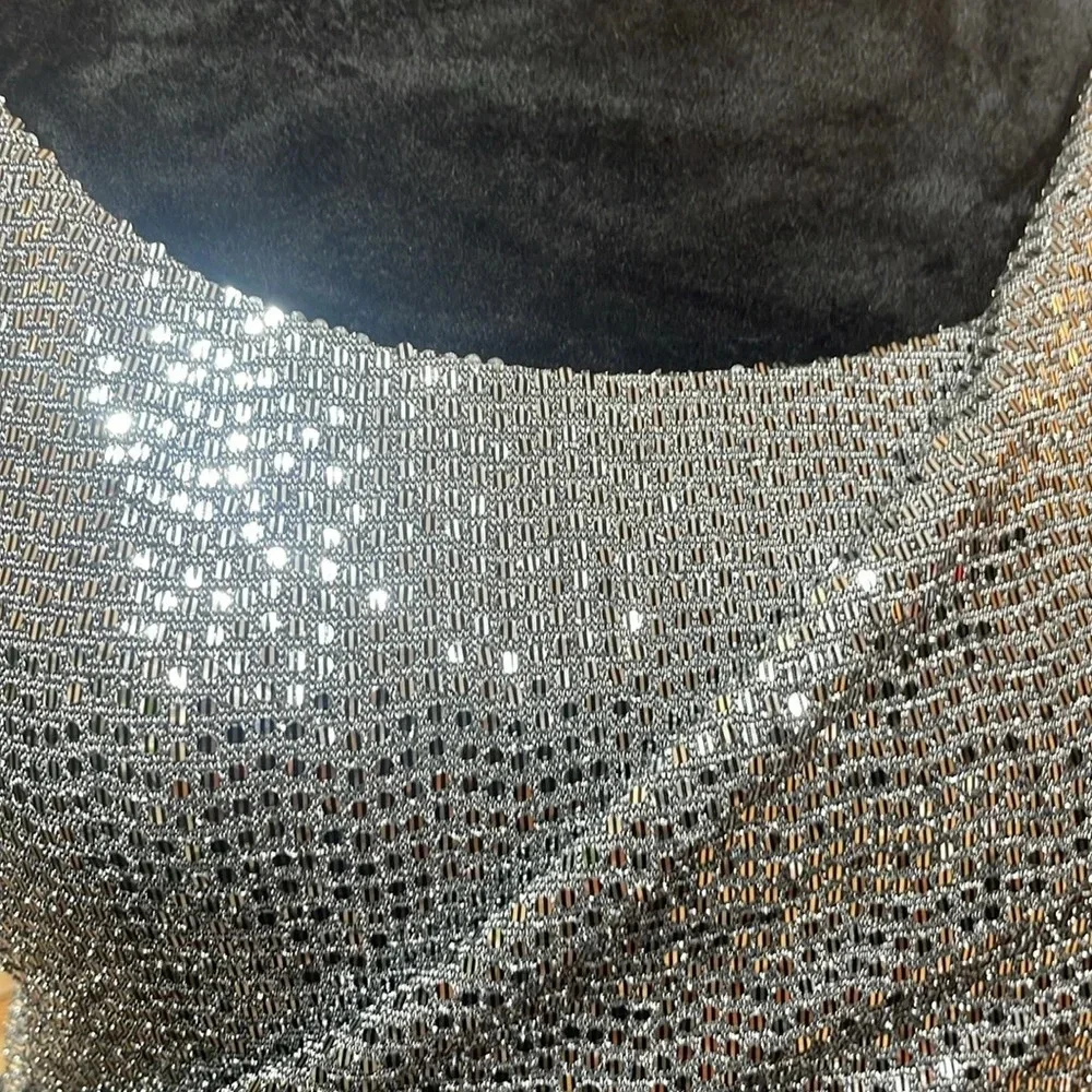 Wendye Chaitin Silver Sequin Size Medium Mini Sleeveless EUC🌟 Formal Dress - Picture 4 of 12